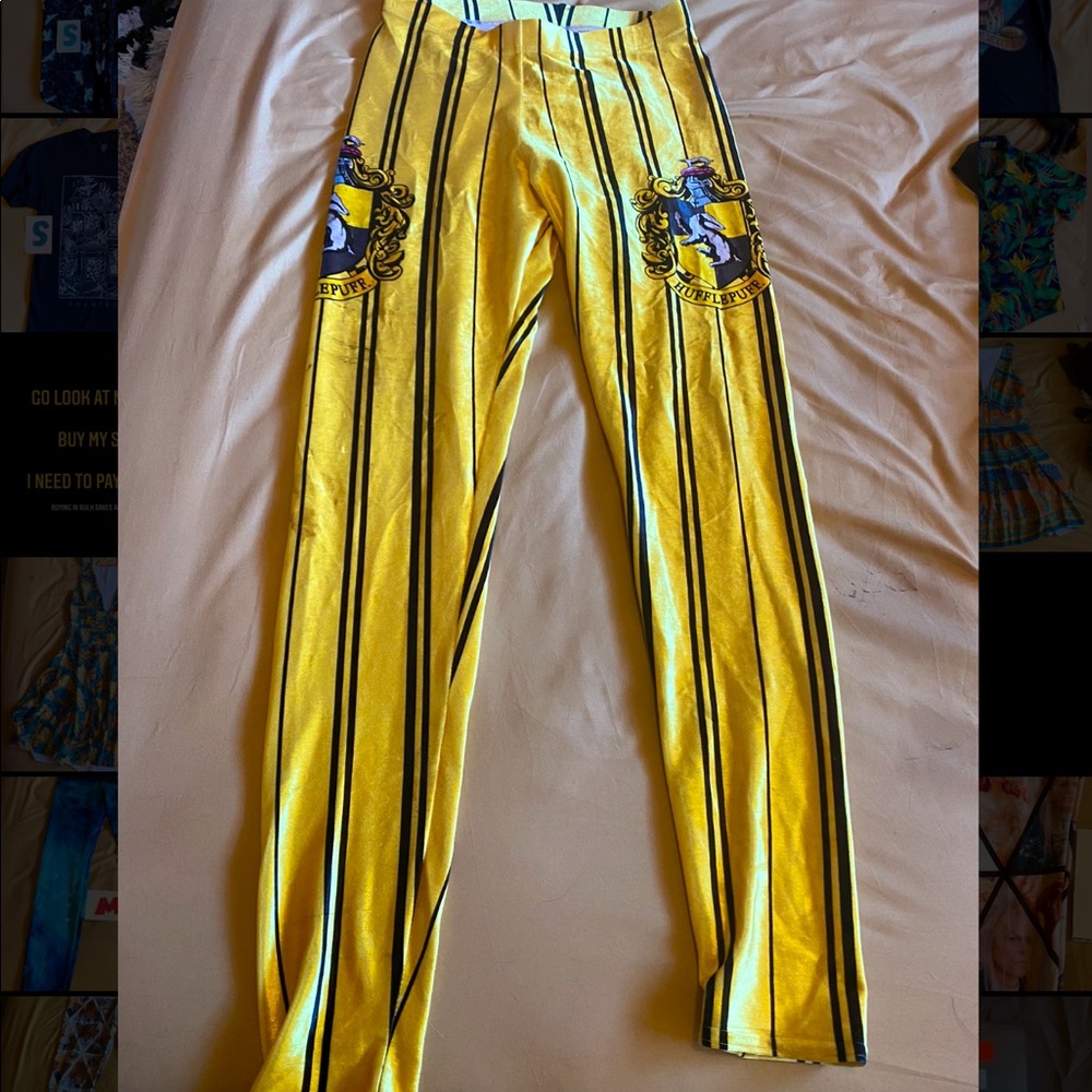 BlackMilk Hufflepuff Harry Potter Leggings!